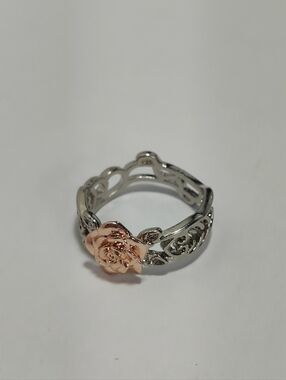 Silver & Rose Gold Tone Rose Ring Size 9 (Fits 8.5–9) Floral Filigree Band